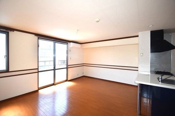 �y���̑������E�X�y�[�X�z�@