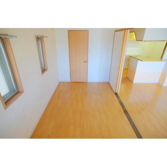 �y���̑������E�X�y�[�X�z�@