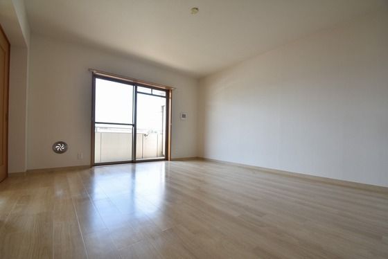 �y���̑������E�X�y�[�X�z�@