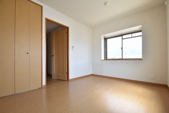 �y���̑������E�X�y�[�X�z�@