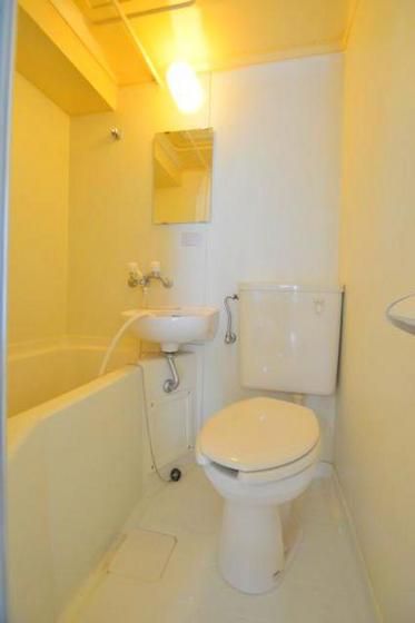 �y�g�C���z�@