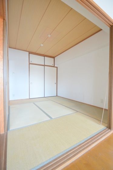 �y�����E���r���O�z�@���������������炷�a��6�����(^^)