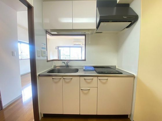 �y�L�b�`���z�@