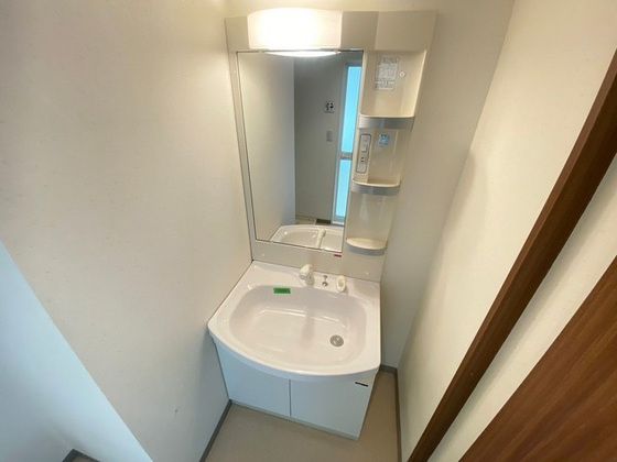 �y���ʏ��z�@