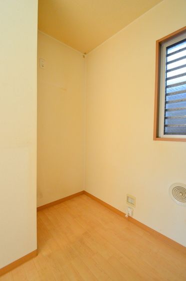 �y���̑������E�X�y�[�X�z�@