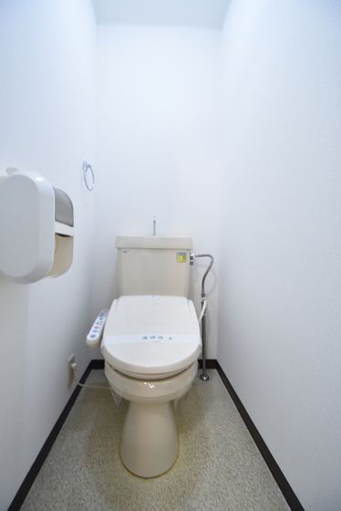 �y�g�C���z�@