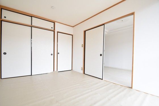 �y���[�z�@