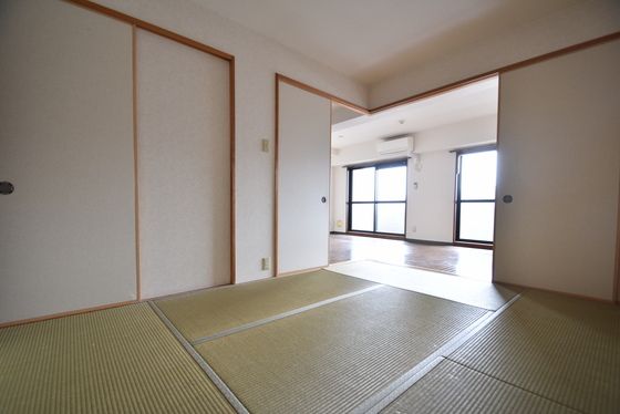 �y���̑������E�X�y�[�X�z�@