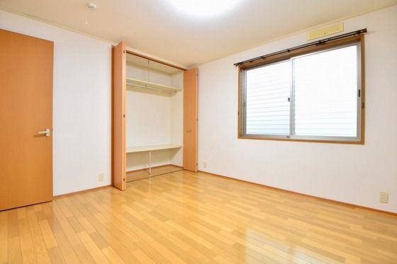 �y���̑������E�X�y�[�X�z�@