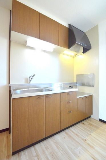 �y�L�b�`���z�@