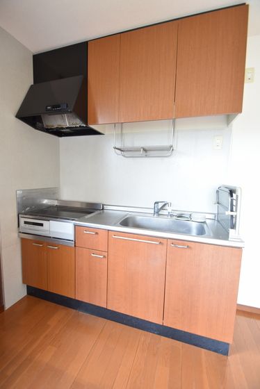 �y�L�b�`���z�@