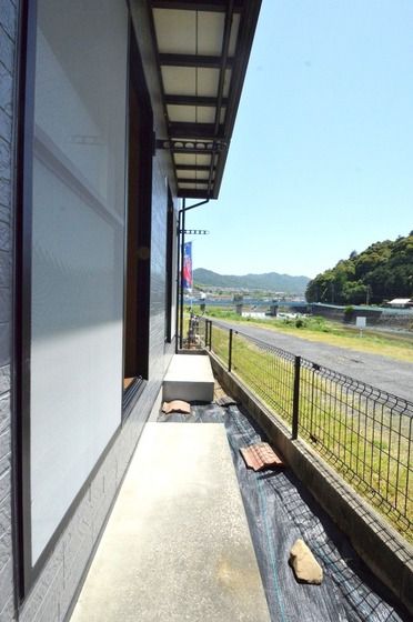 �y�o���R�j�[�z�@�z��������o�b�`���ł���