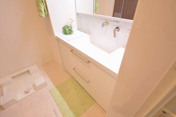 �y���ʏ��z�@