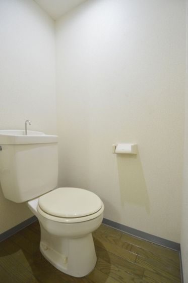 �y�g�C���z�@