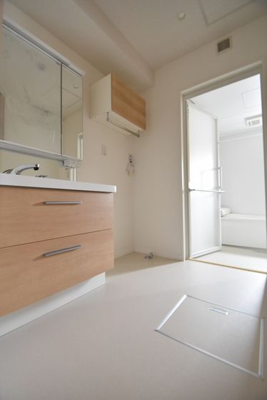 �y���ʏ��z�@