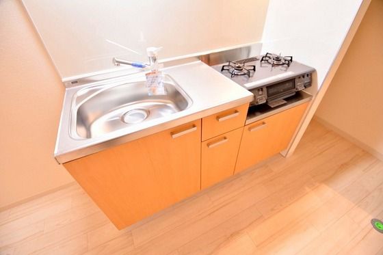 �y�L�b�`���z�@