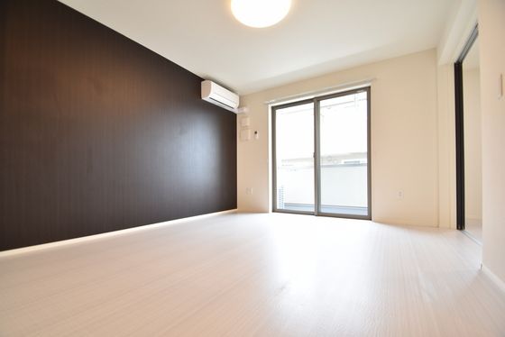 �y���̑������E�X�y�[�X�z�@