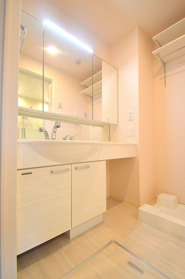 �y���ʏ��z�@