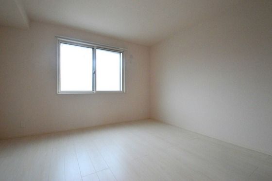 �y���̑������E�X�y�[�X�z�@