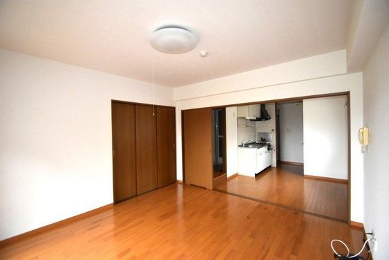 �y���̑������E�X�y�[�X�z�@