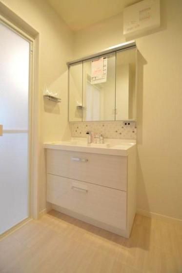 �y���ʏ��z�@