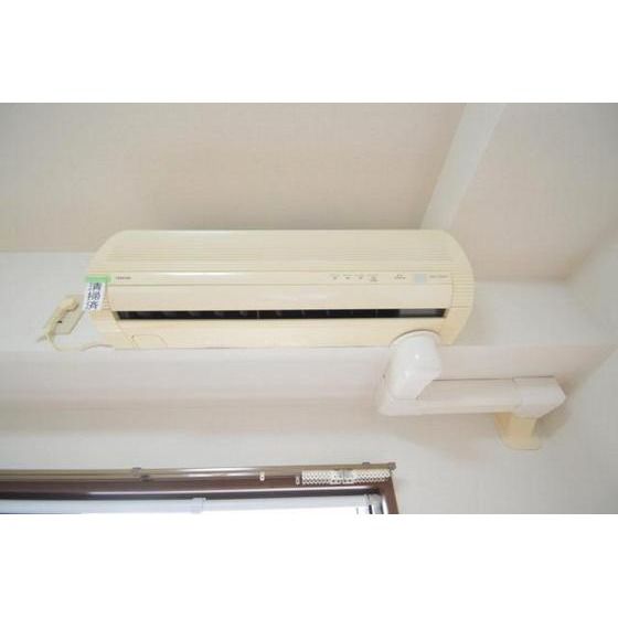 �y���̑��ݔ��z�@�G�A�R��