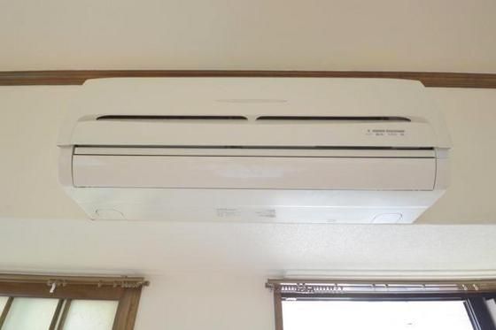 �y���̑��ݔ��z�@�G�A�R��