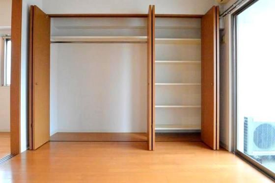 �y���[�z�@�N���[�b�g�E���[