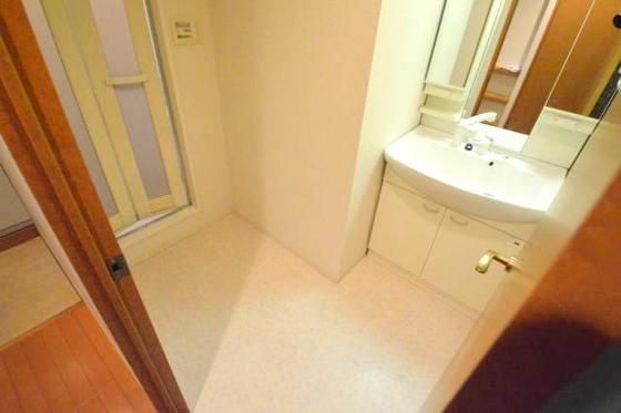 �y���ʏ��z�@