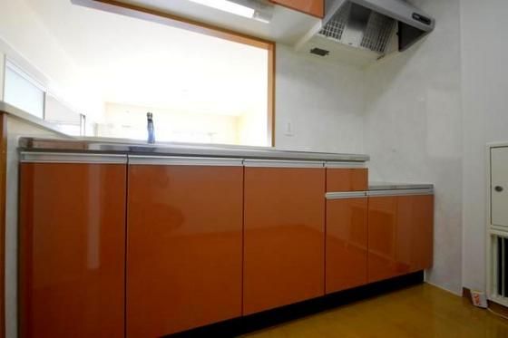 �y�L�b�`���z�@