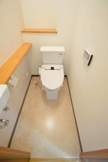 �y�g�C���z�@