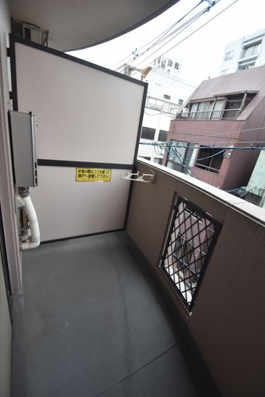 �y�o���R�j�[�z�@