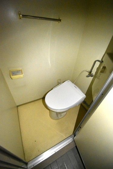 �y�g�C���z�@