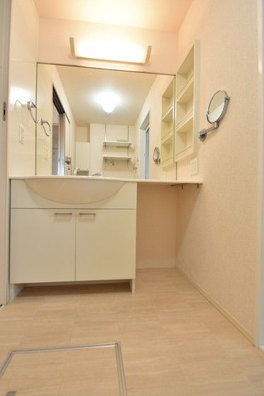 �y���ʏ��z�@