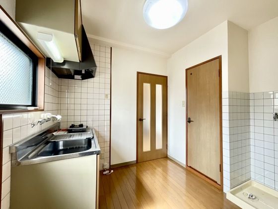 �y���̑������E�X�y�[�X�z�@