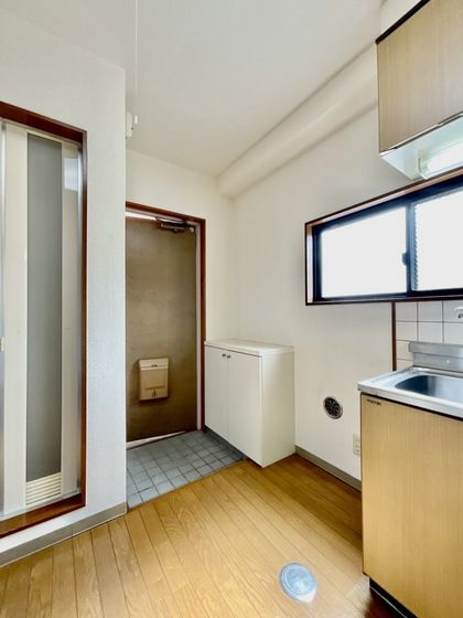 �y���̑������E�X�y�[�X�z�@