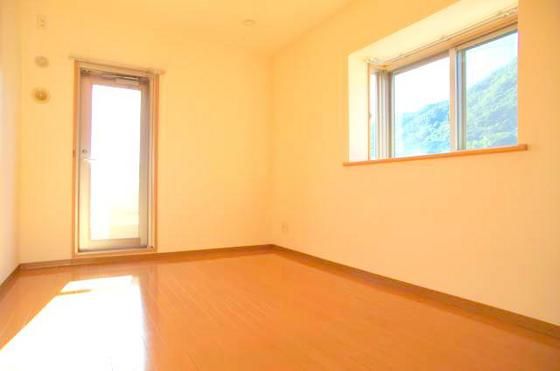 �y���̑������E�X�y�[�X�z�@