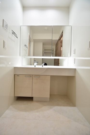 �y���ʏ��z�@